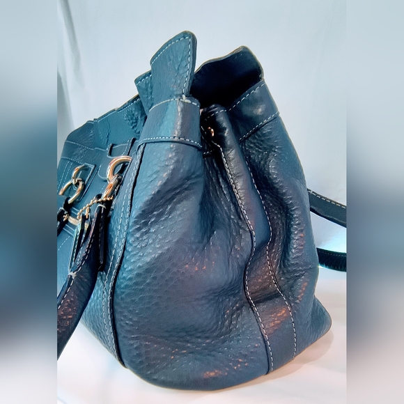 COACH Vintage Penelope Shoulder Bag in Dark Blue Pebbled Leather, Style F14682 - Picture 2 of 16